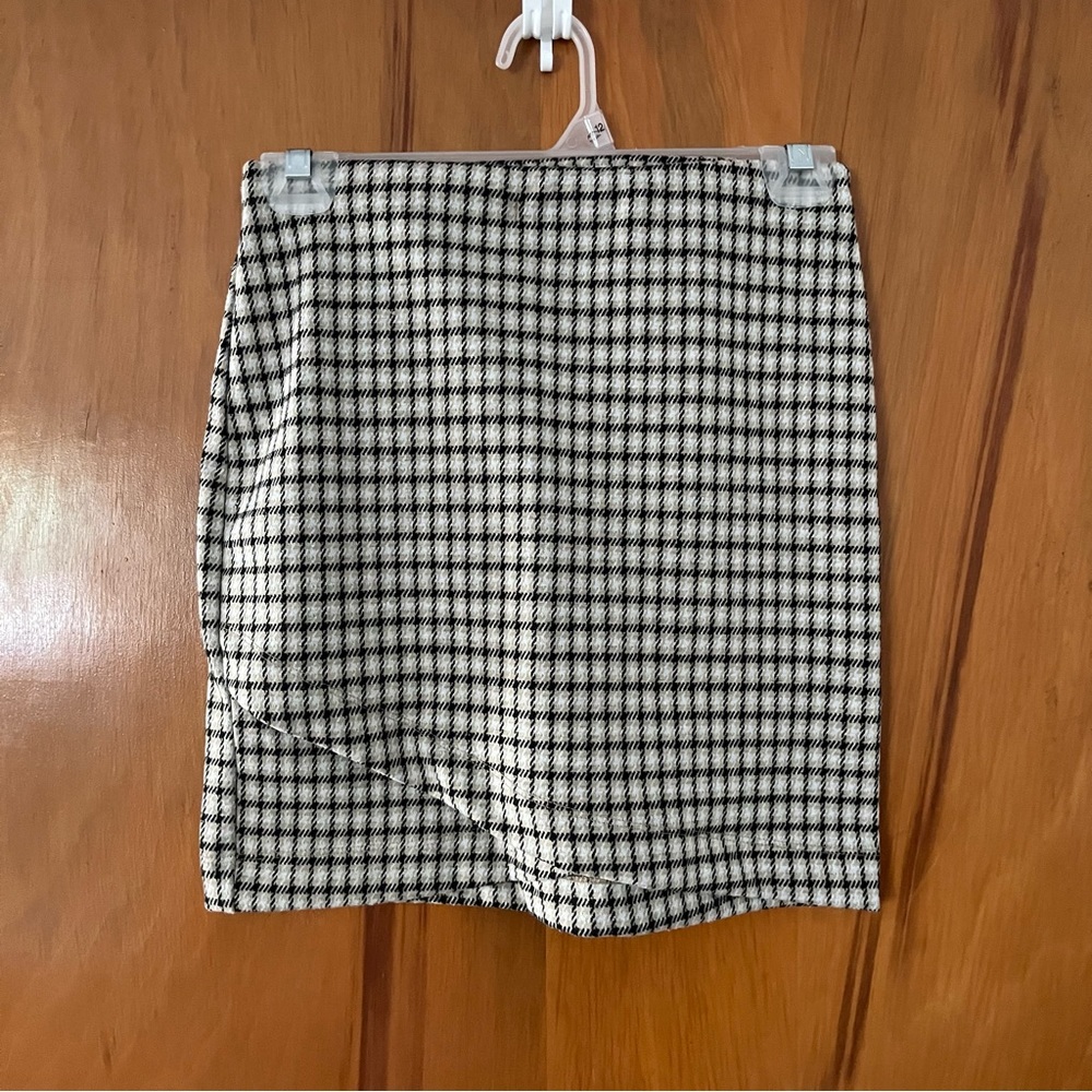 Knit Green Plaid Skirt